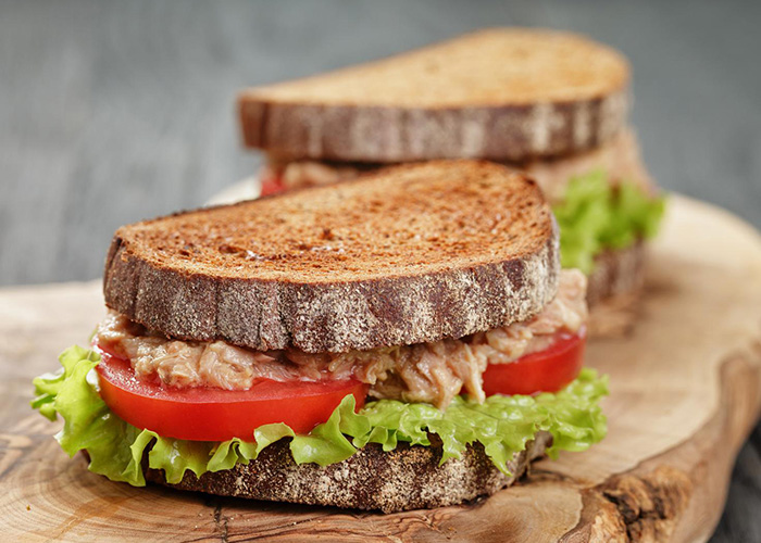 تفاصيل عن الصورة